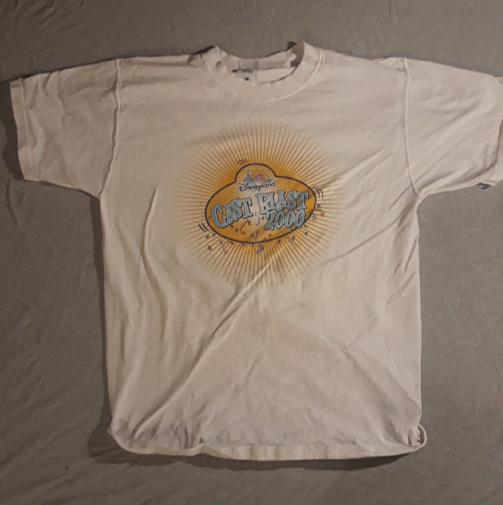 Disneyland Cast Only T-Shirt - Cast Blast 2000